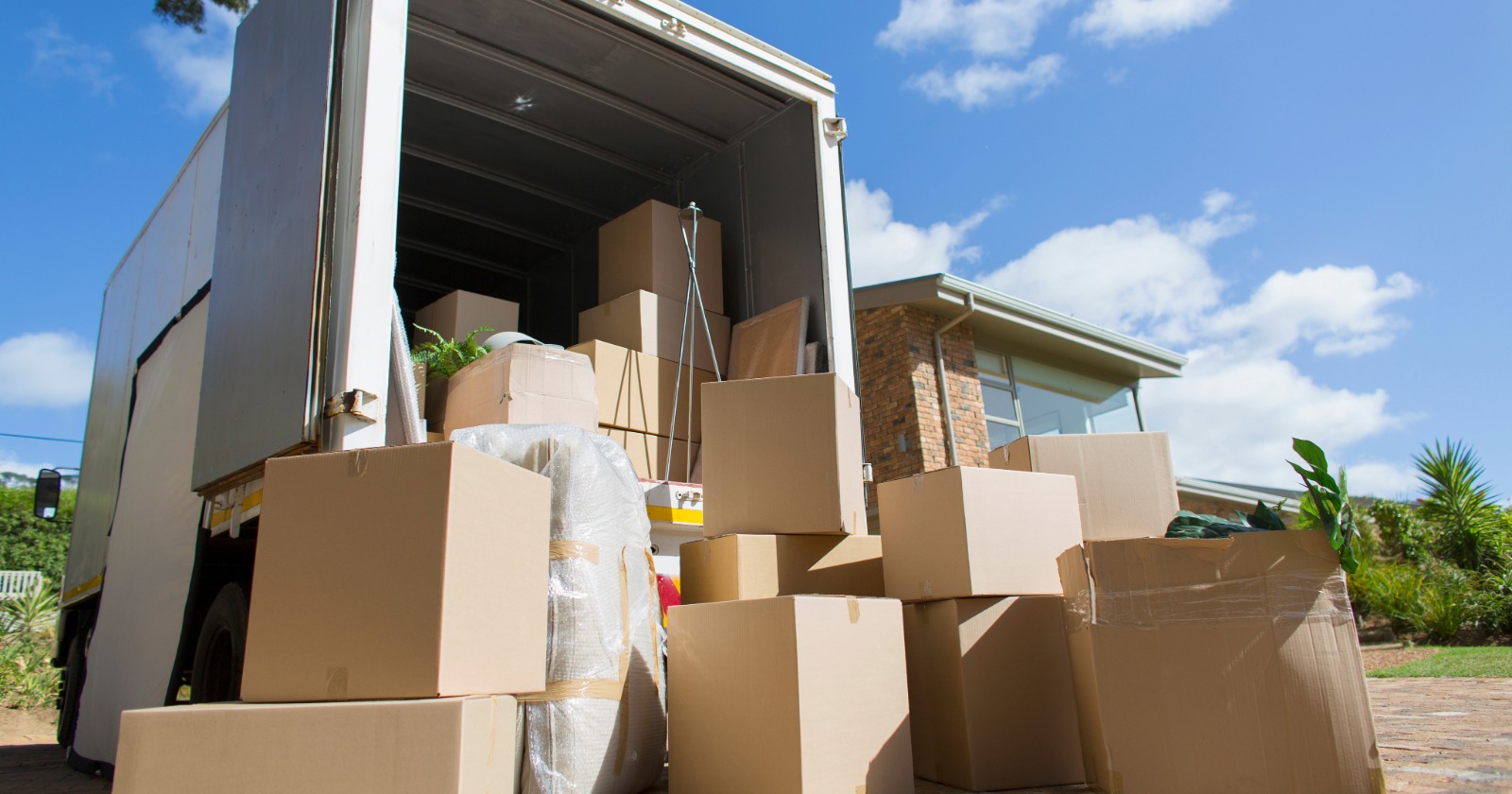 When a Tenant Abandons the Unit: What a Landlord Can and Cannot Do