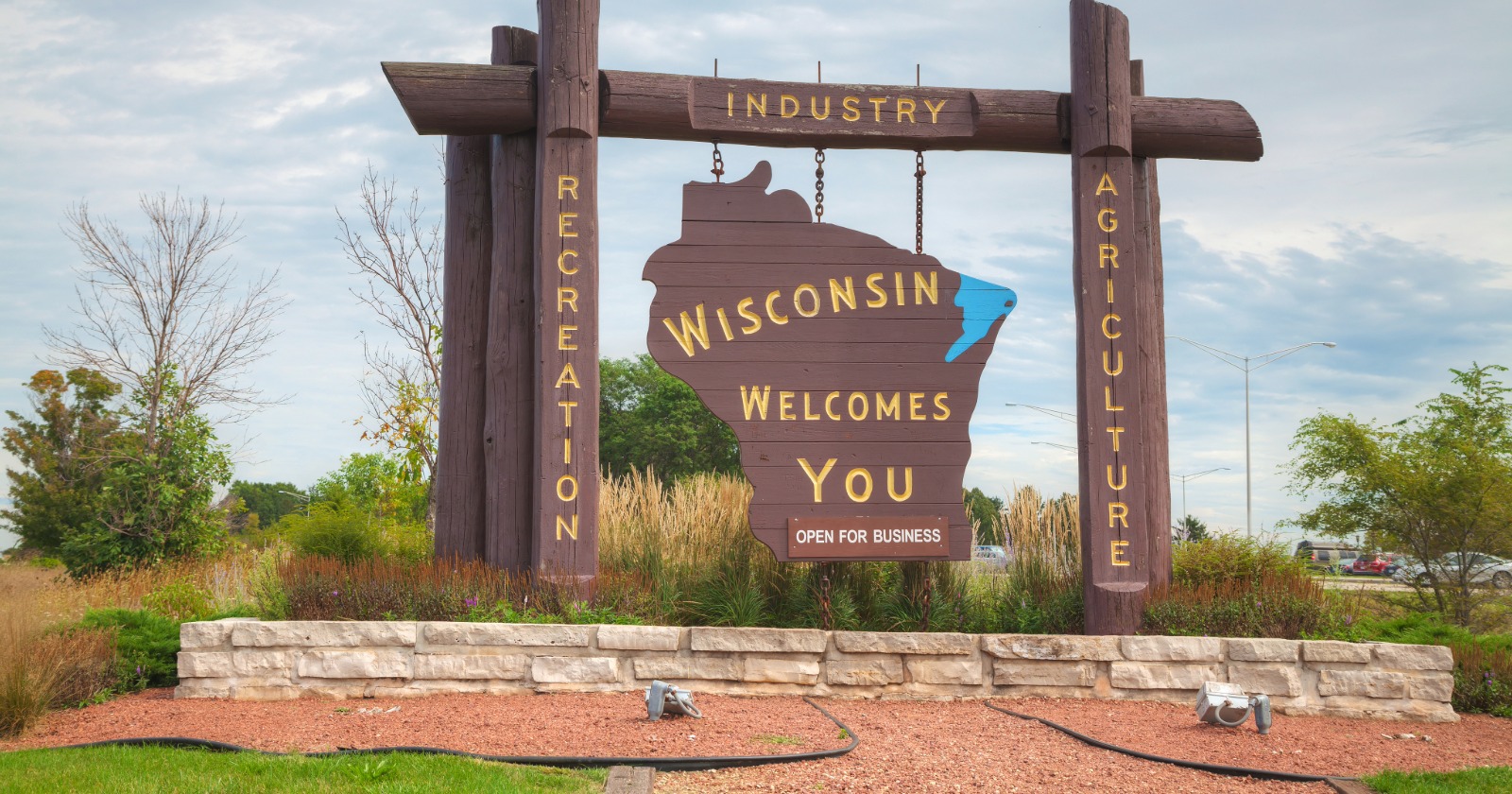 How much notice to end a month-to-month lease in Wisconsin