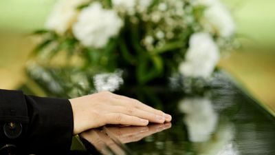 What Happens to a Lease If the Landlord Dies?